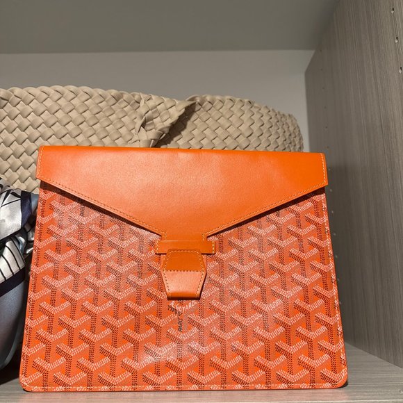 GOYARD Goyardine Camondo 2 Pouch MM Horizontal Clutch Orange - Picture 6 of 11